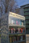 Bücherschrank, Karl Barth-Platz